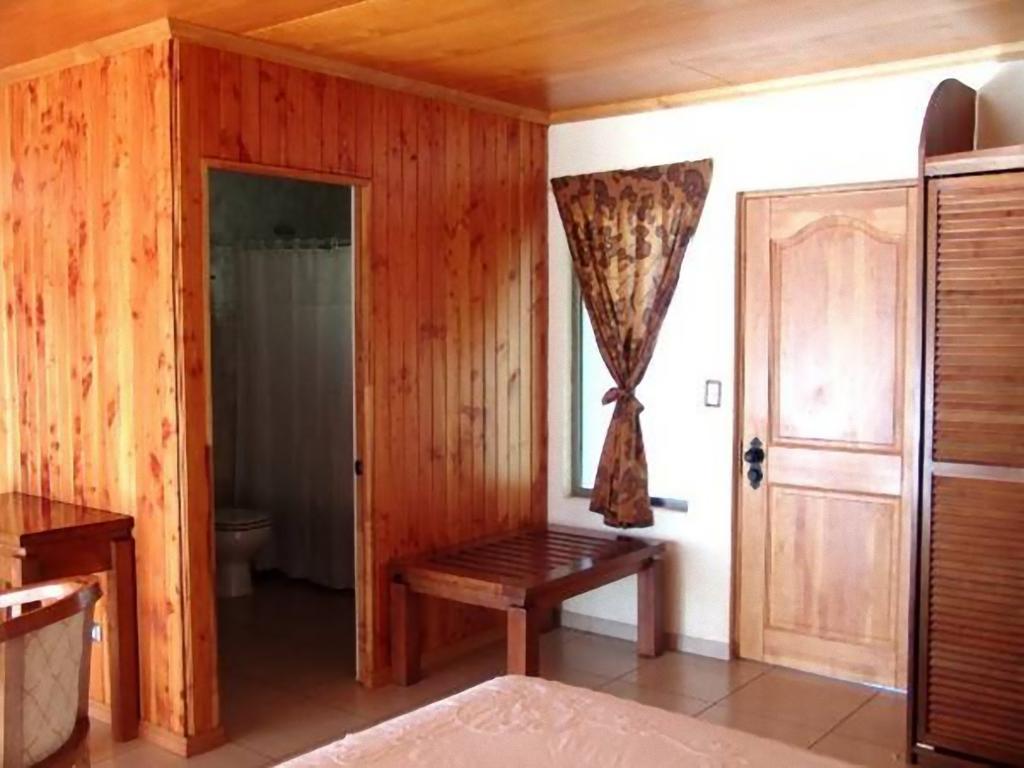 Hotel Puku Vai Hanga Roa Zimmer foto